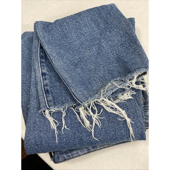 Cello Jeans Juniors Size 11 Destroyed Raw Hem Medium Wash Denim Straight Hi Rise - Picture 14 of 14